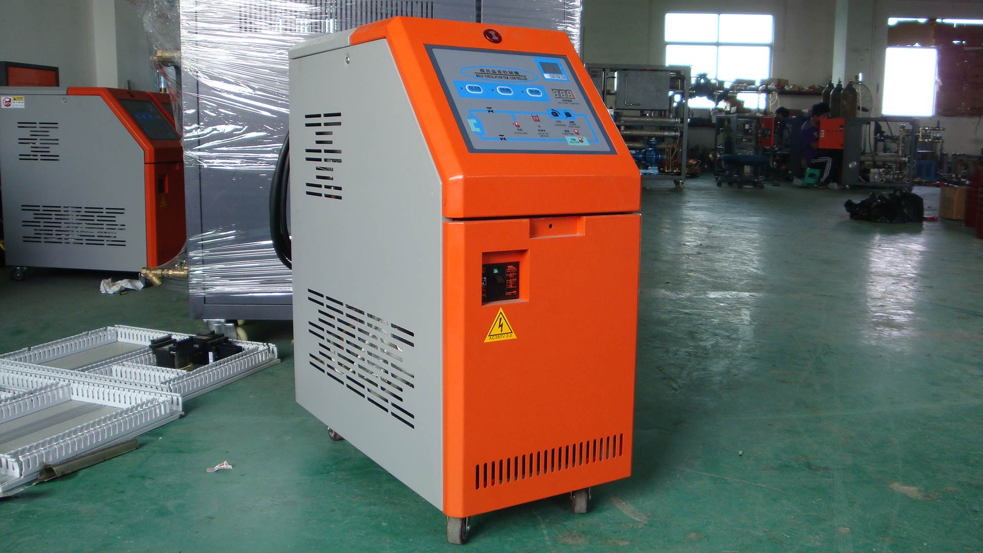 深圳龙岗模温机厂家-龙岗油式模温机厂家-广东宏赛