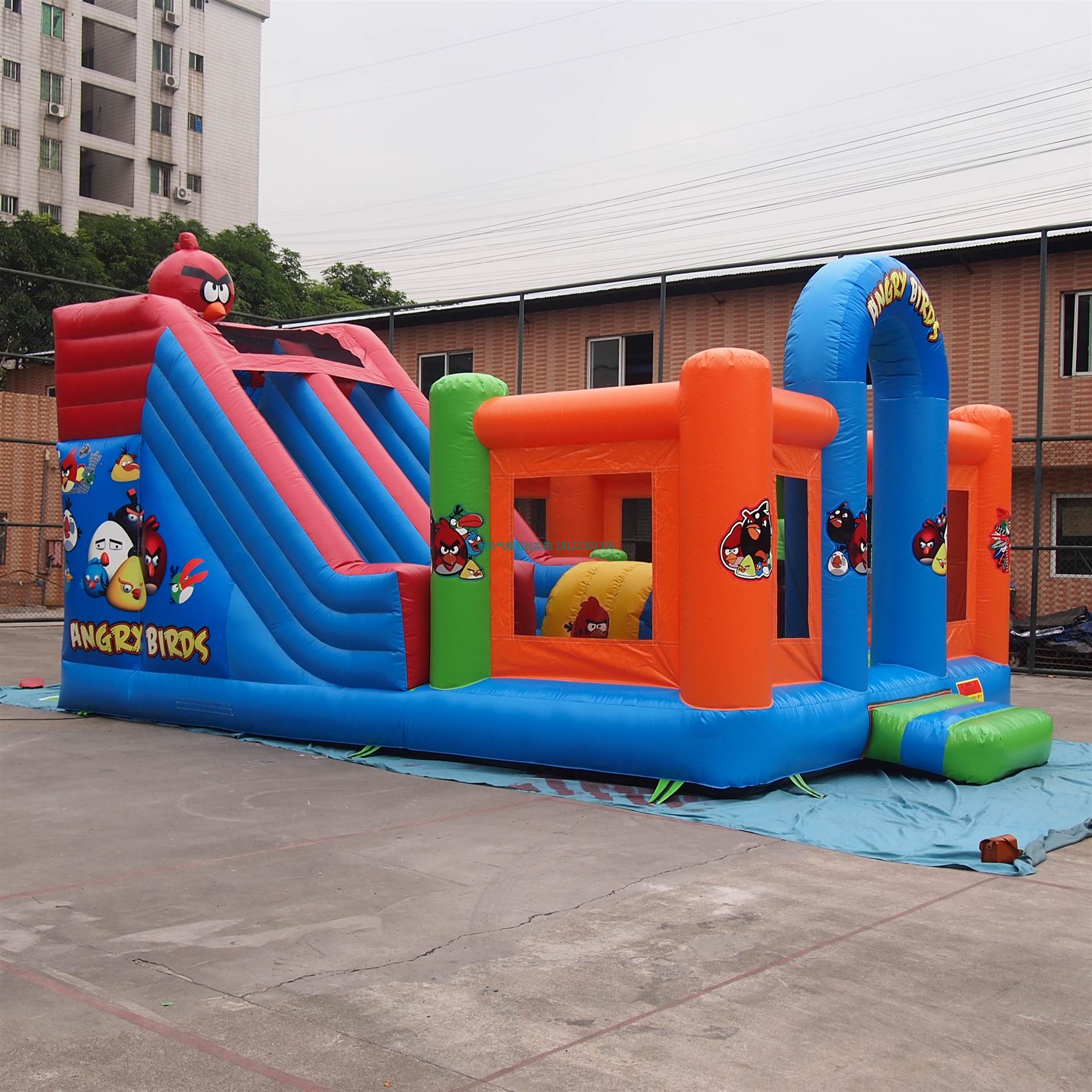 充气城堡厂家室外大型充气城堡