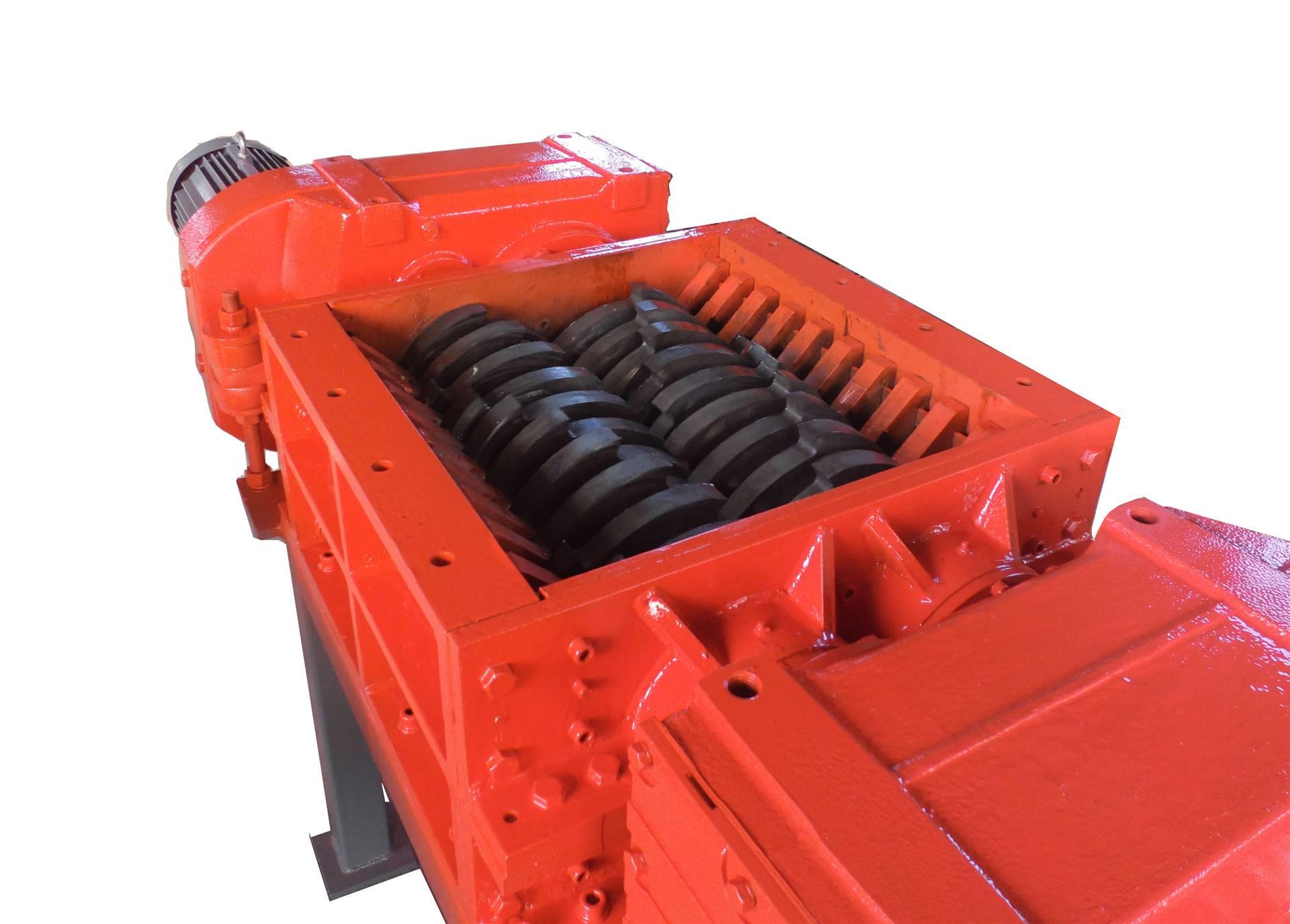 厂家直销玻璃纤维布双轴破碎机