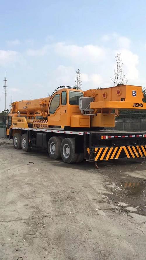 徐州汽车吊徐州50吨起重机国产汽车吊价格