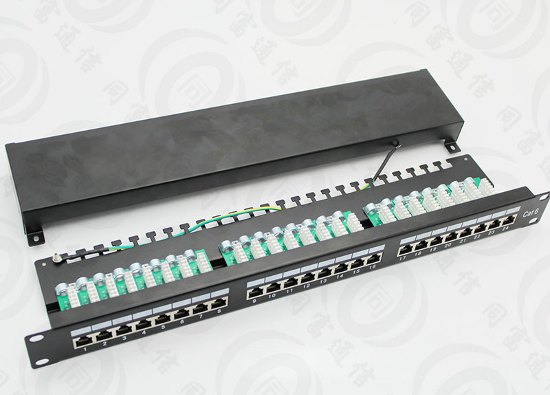 超五类24口网络配线架1u配线架