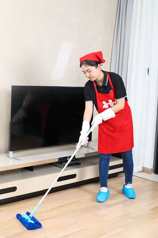 家政保洁公司小哥帮上门服务优惠进行中速来电