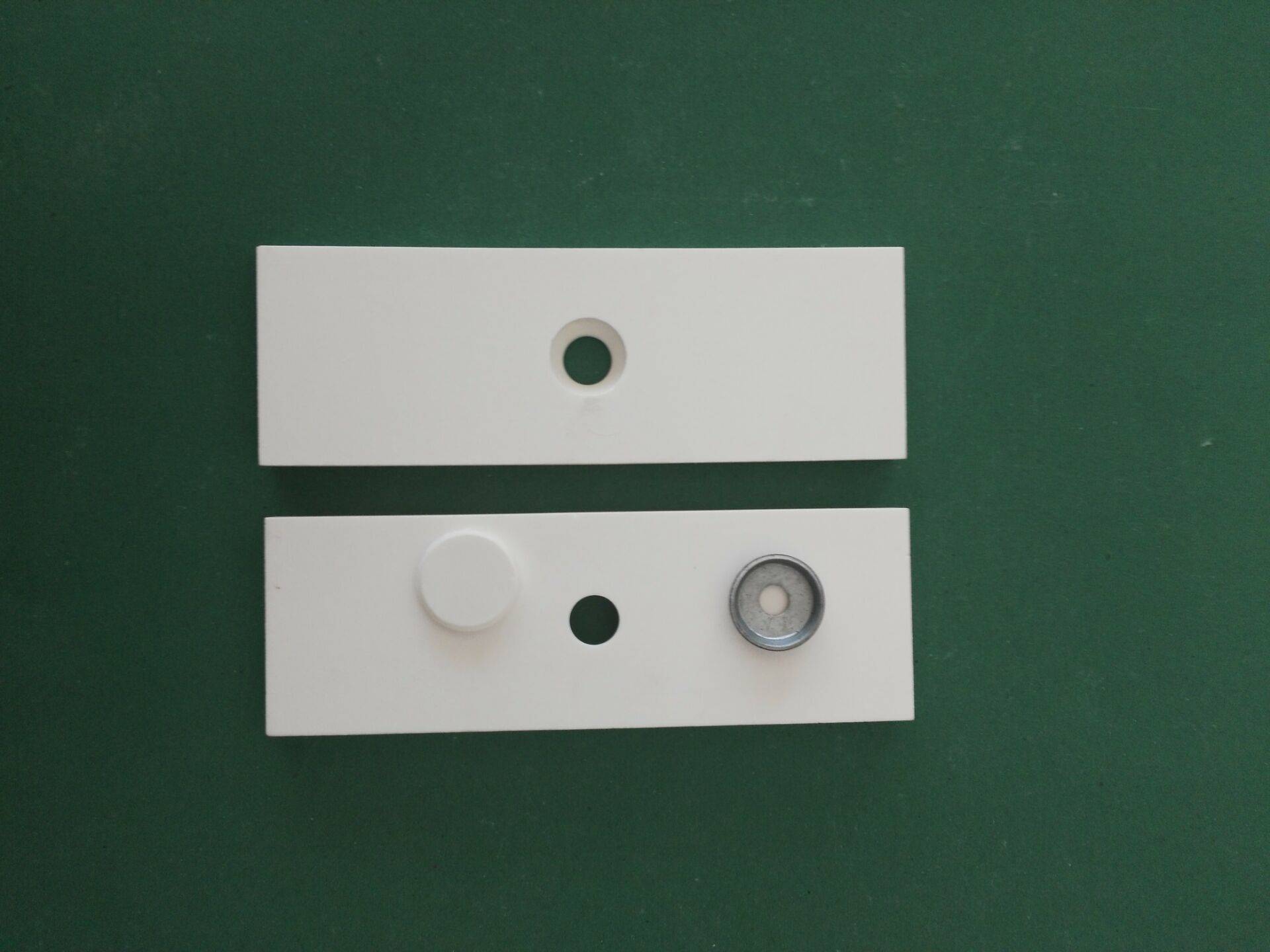 莫氏硬度9公差小平整耐磨陶瓷衬板