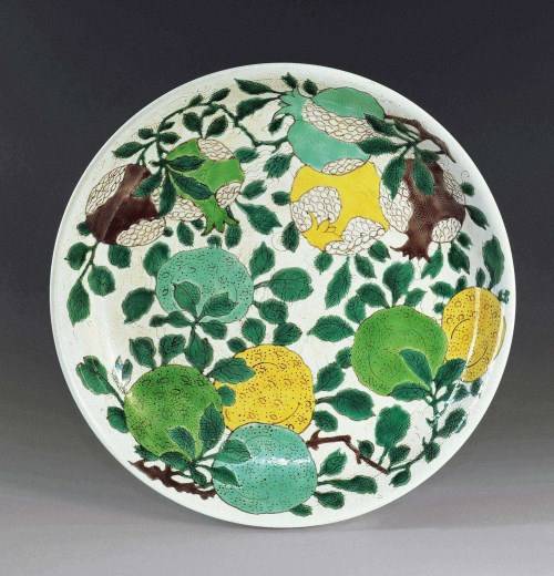 专业清素三彩瓜果纹盘鉴定专家