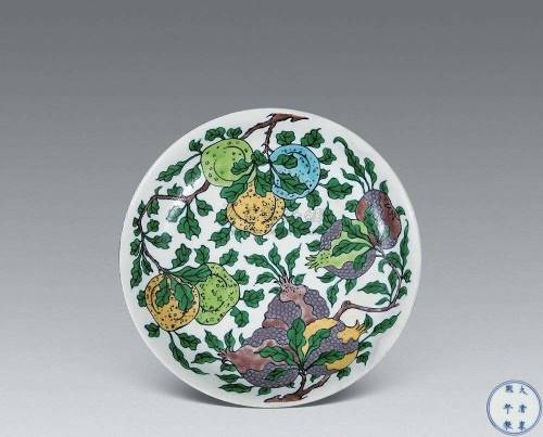 专业清素三彩瓜果纹盘鉴定专家