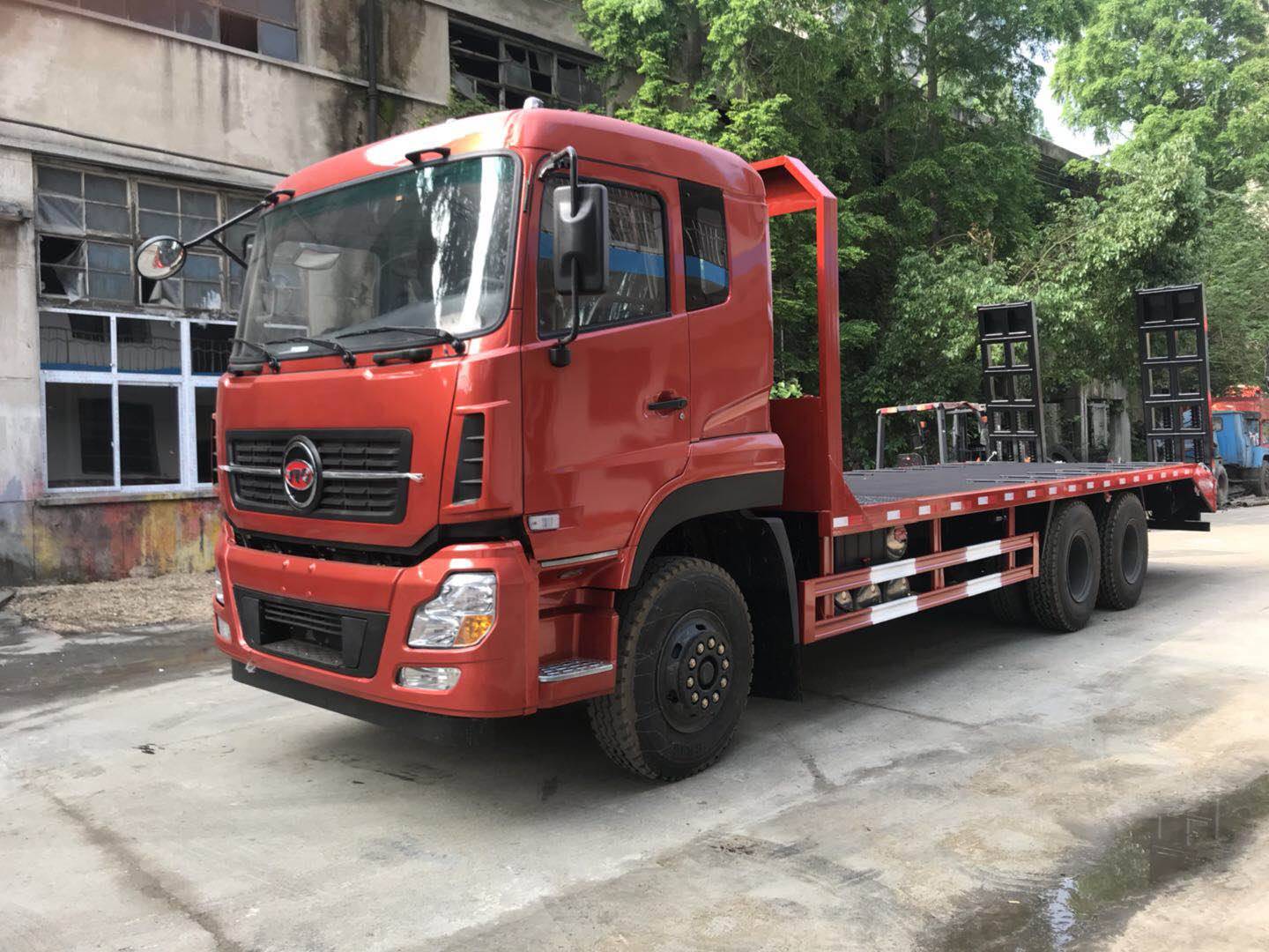 挖机专用平板运输车厂家直销