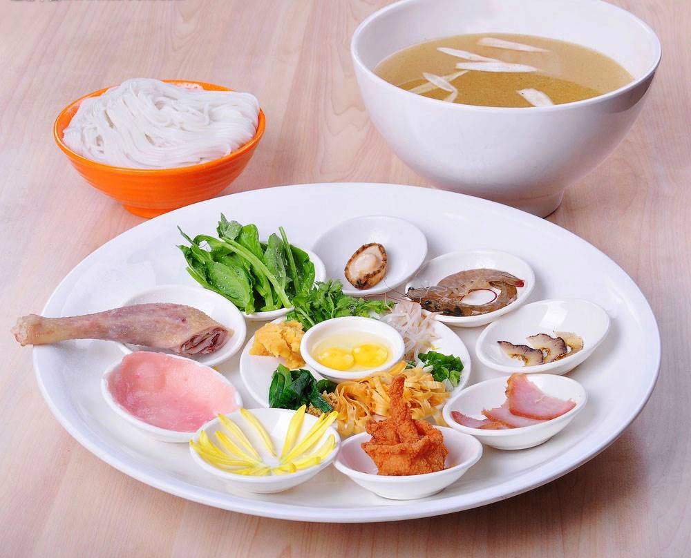 过桥米线操作流程及配方