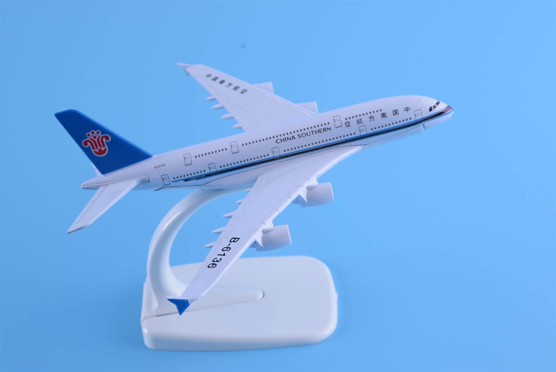 金属锌合金飞机模型a380南航16cm航模工艺品礼品航空用品