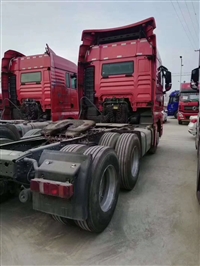 二手牵引车半挂车