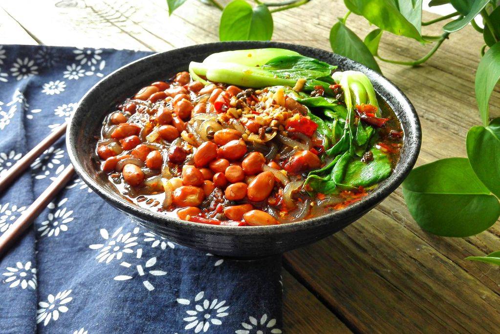 特色小吃酸辣粉麻辣烫利润分析