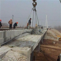 南宁高速防撞墙拆除