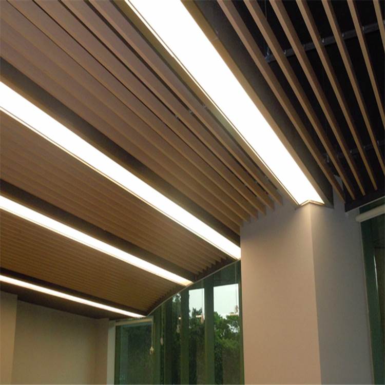 室内吊顶和背景墙装饰造型铝方通