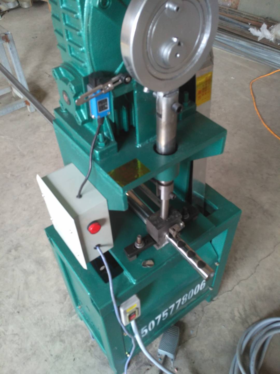 不锈钢冲孔机械厂家