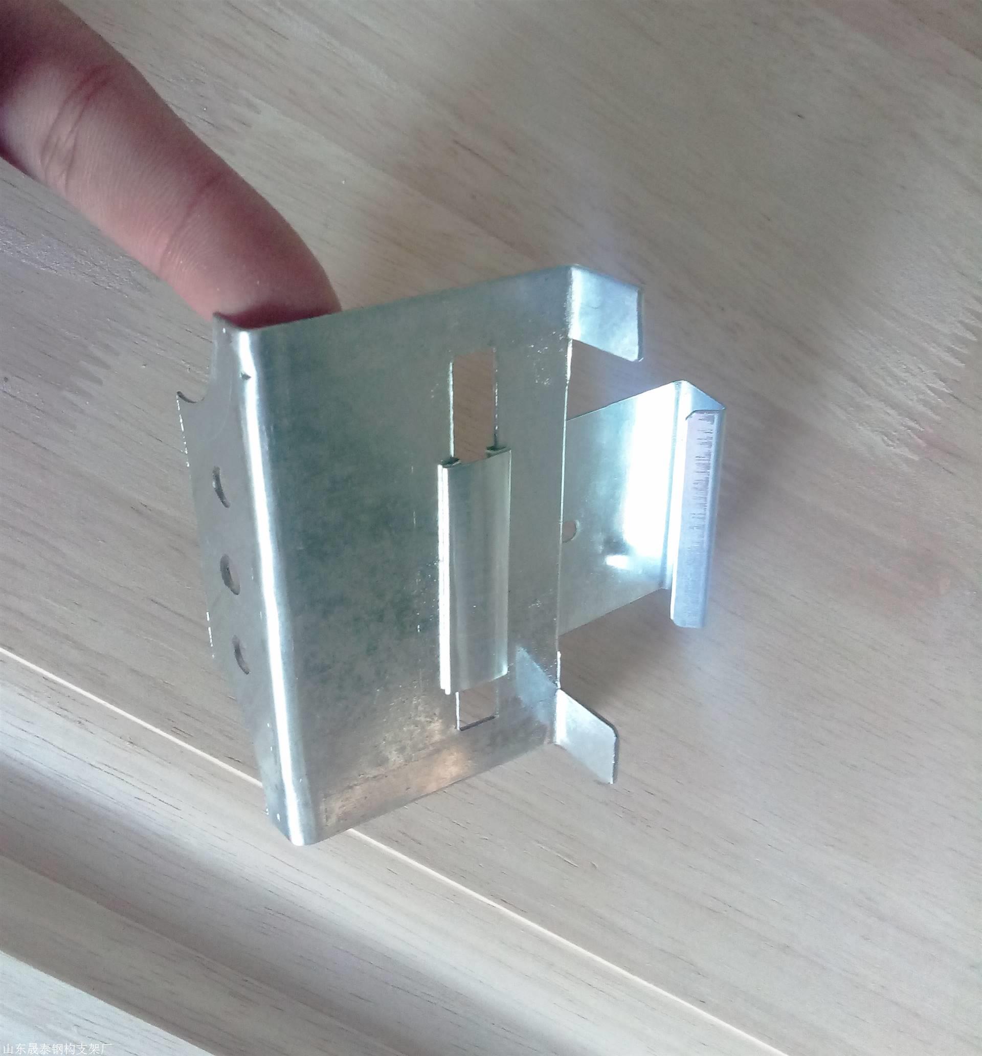 符合您要求的彩钢瓦支架760820彩钢瓦屋面直接支撑架暗扣