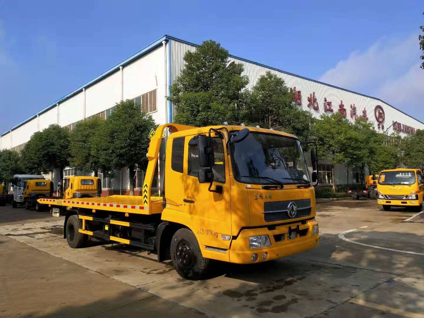 东风天锦一拖二清障车特殊定制