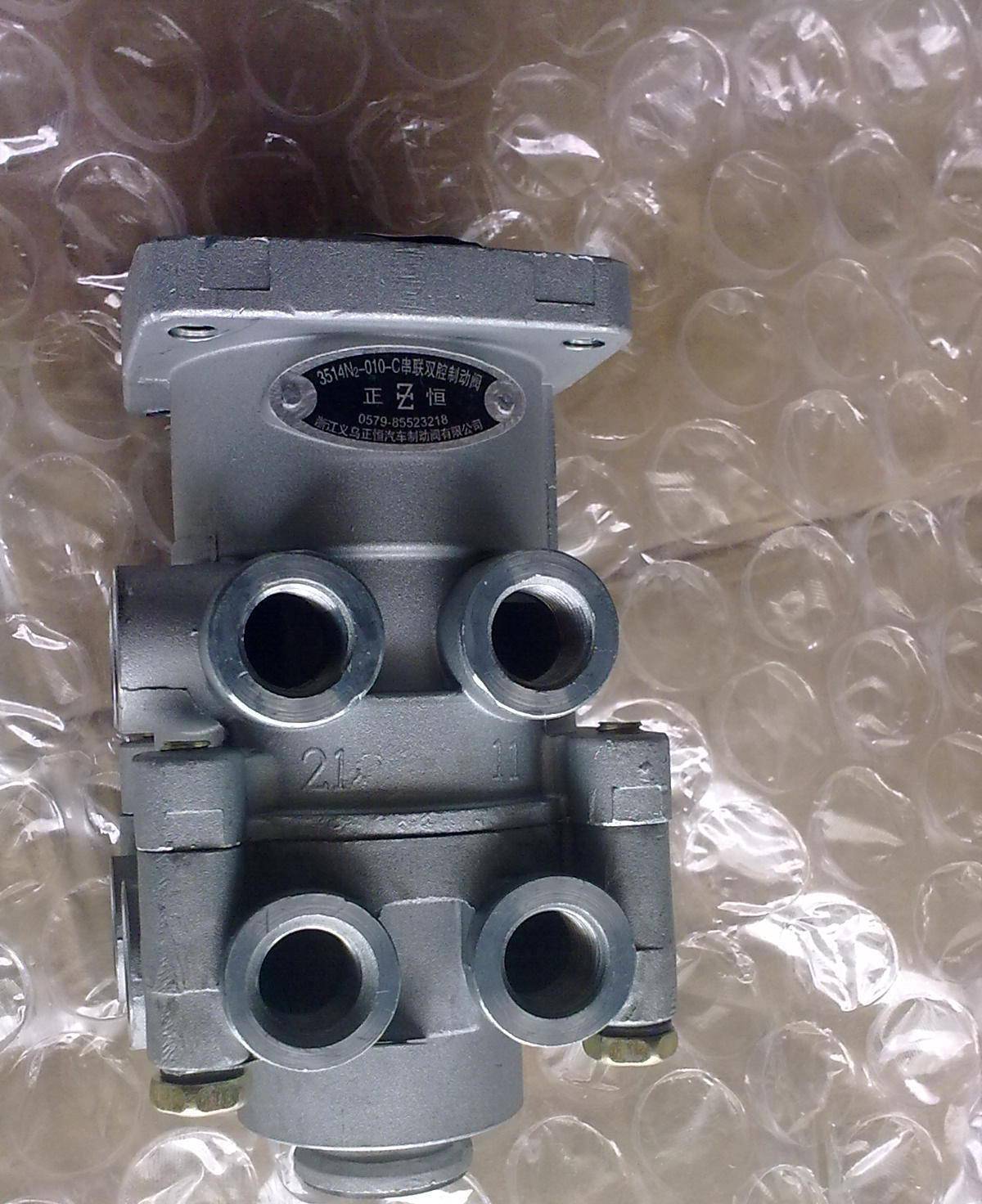 汽车配件厂家方向助力泵 液压泵 济南盈通汽配商行直销商