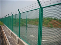 高速公路防护网-公路护栏网-公路围栏网厂家