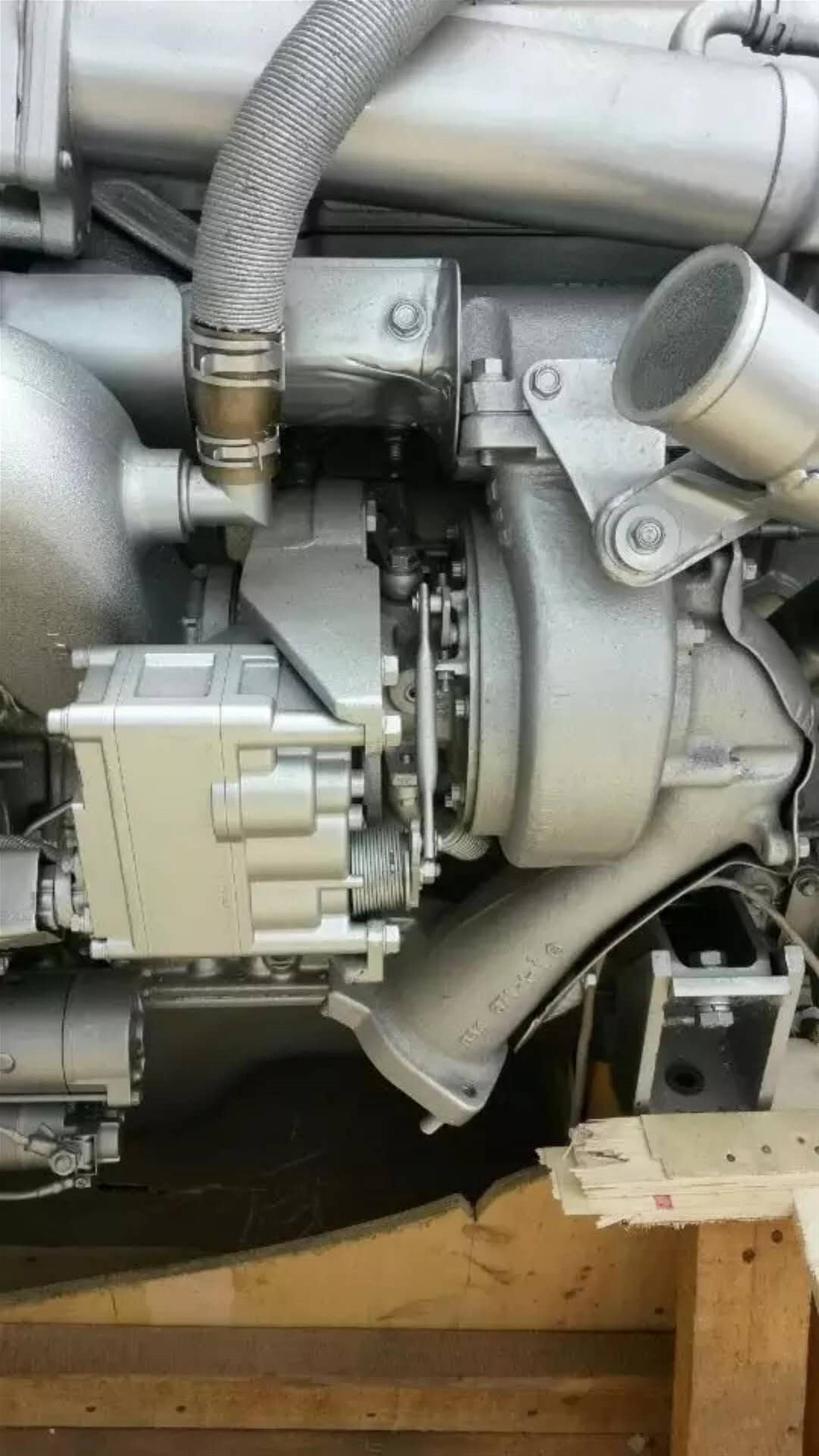 二手拆车五十铃6hk1电喷汽车发动机总成