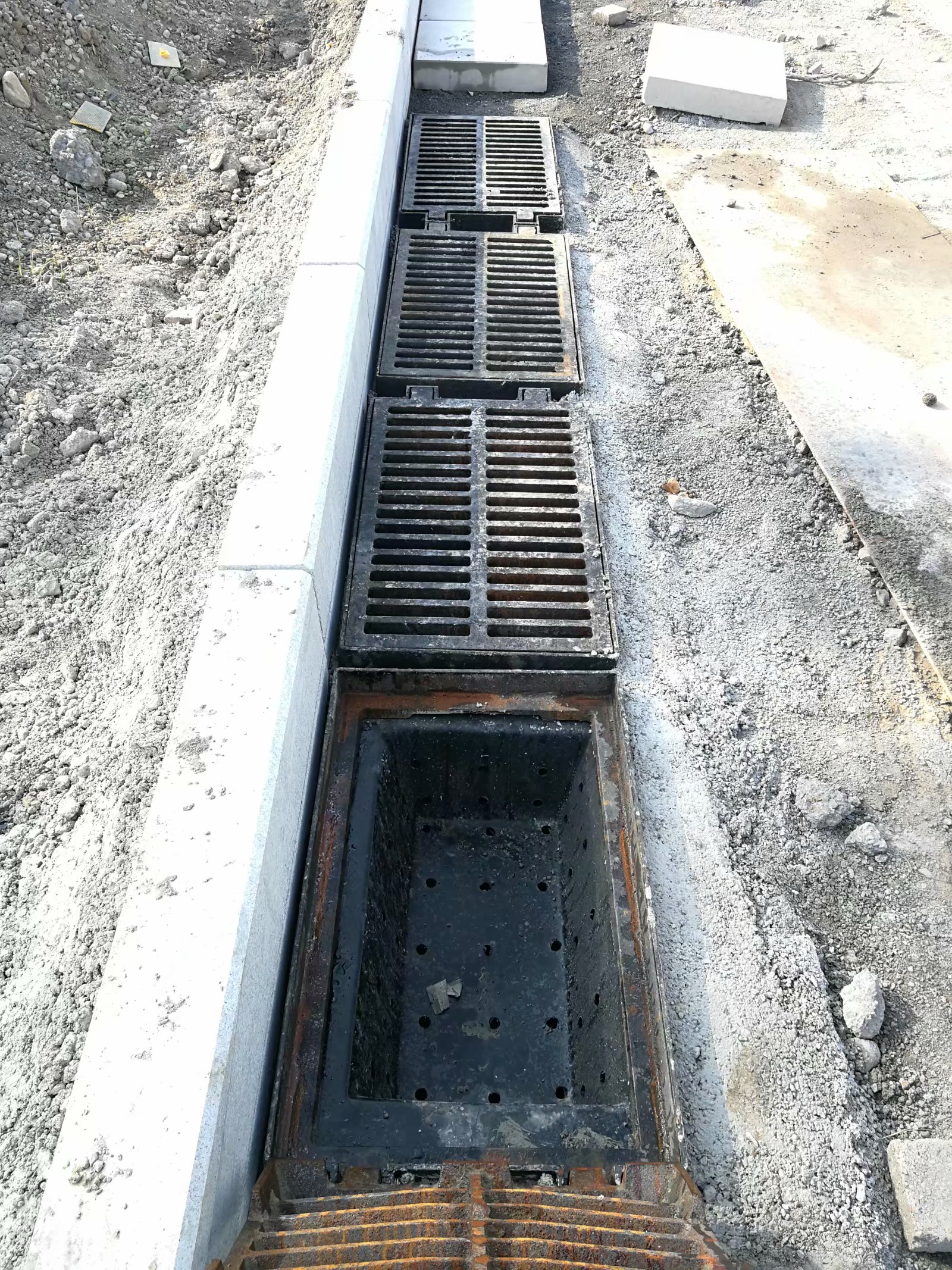 成品雨水口 复合道路雨水口 盛石筐 滤料 - 建材批发交易网