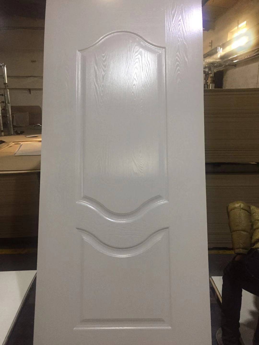 东方红模压门板