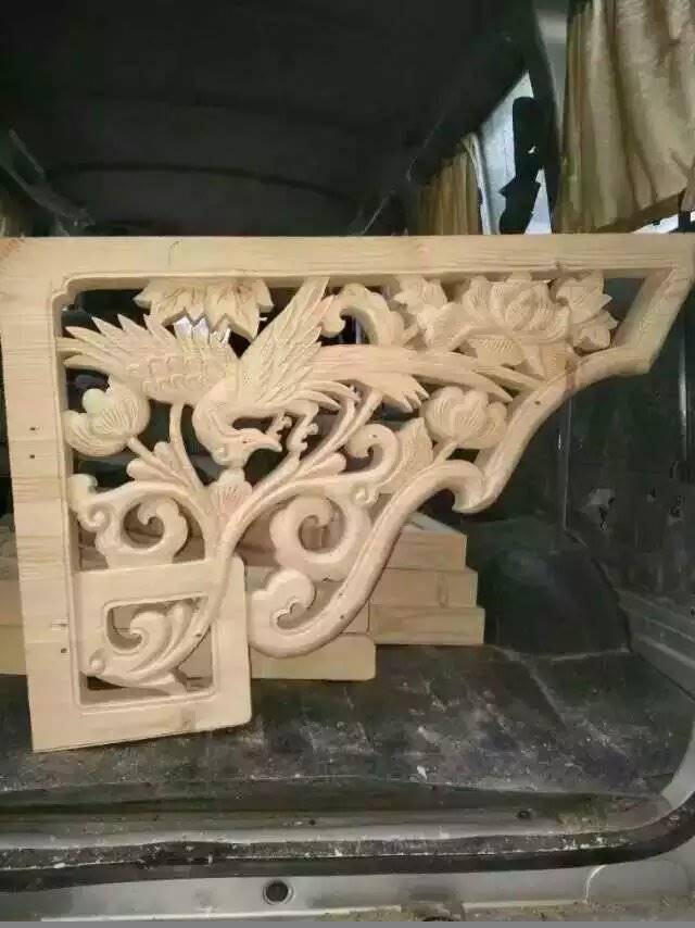 木雕角花 仿古古建实木效果雀替图片 成都雀替雕刻厂