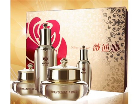 化妆品生产厂家，化妆品OEM代加工，GMP标准车间