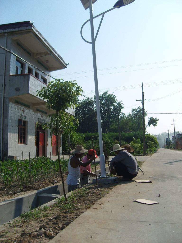 四川太阳能路灯 新农村建设用节能灯 绵阳道路用太阳能灯具
