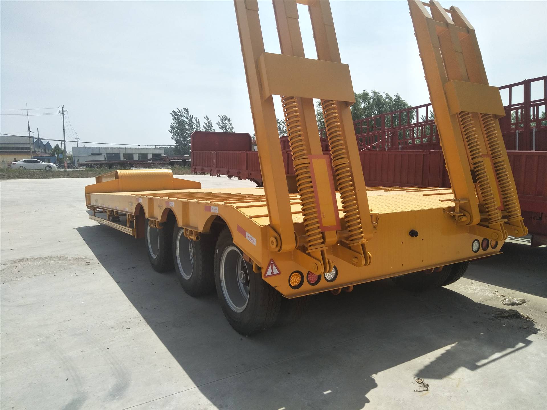 出售二手爬梯式钩机板11米到13米都有现车