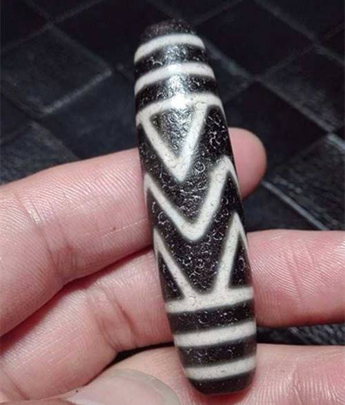 水波纹天珠如何上门收购价格正规