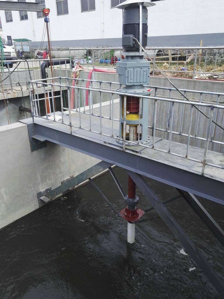 污水搅拌器,污泥搅拌器,水处理搅拌器