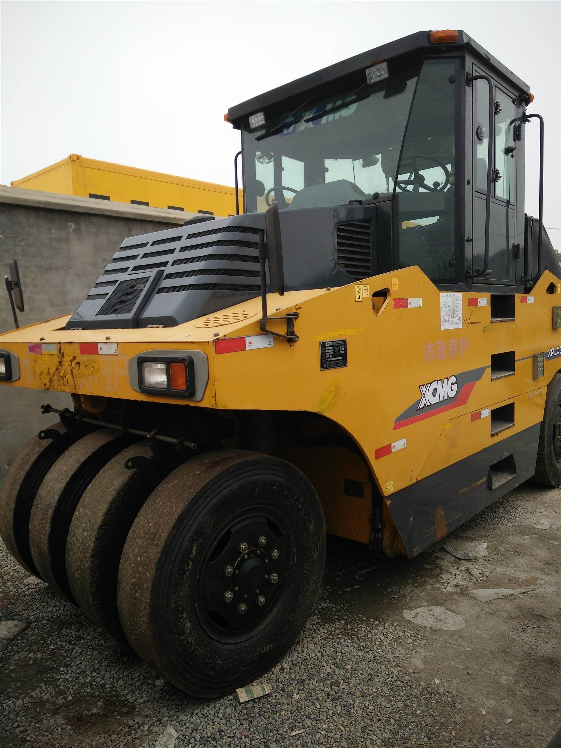 徐工xp262二手轮胎压路机