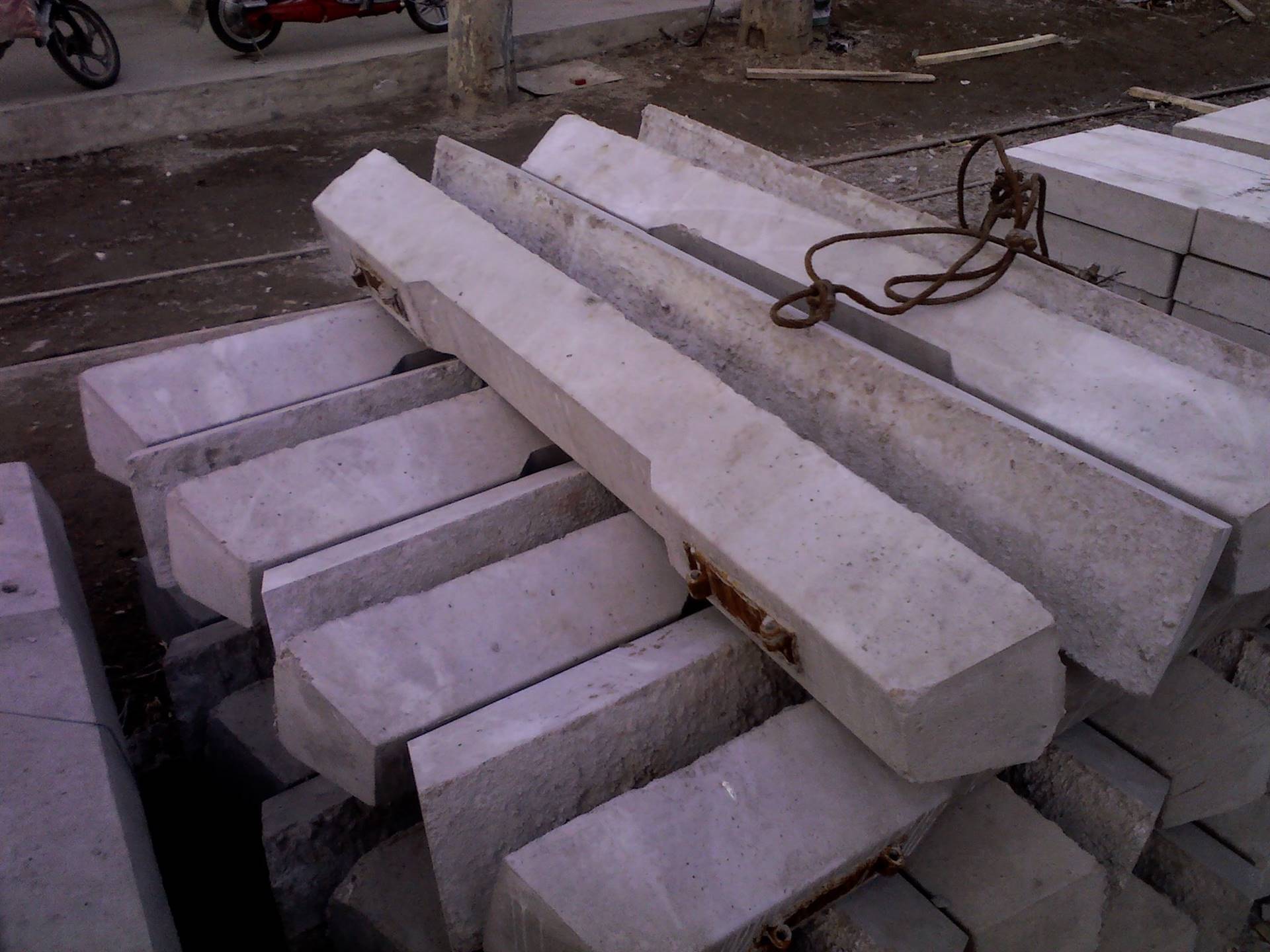 矿用水泥枕木厂家特价水泥枕木