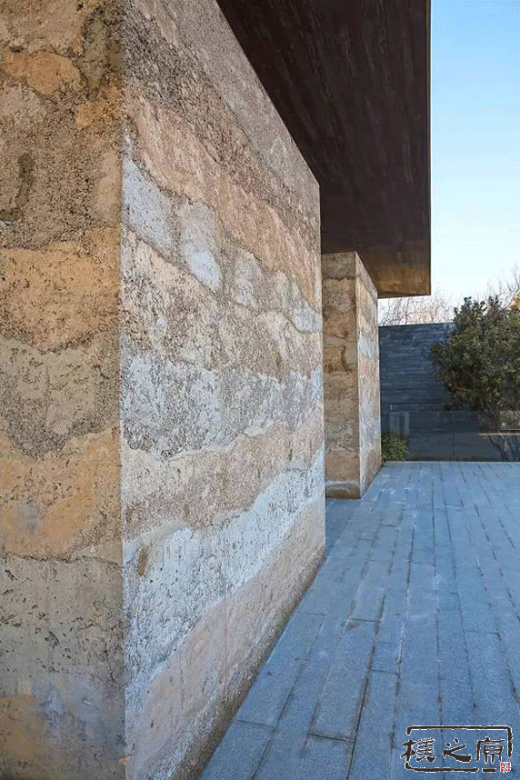 朴之原夯土墙挂板所具有的优势