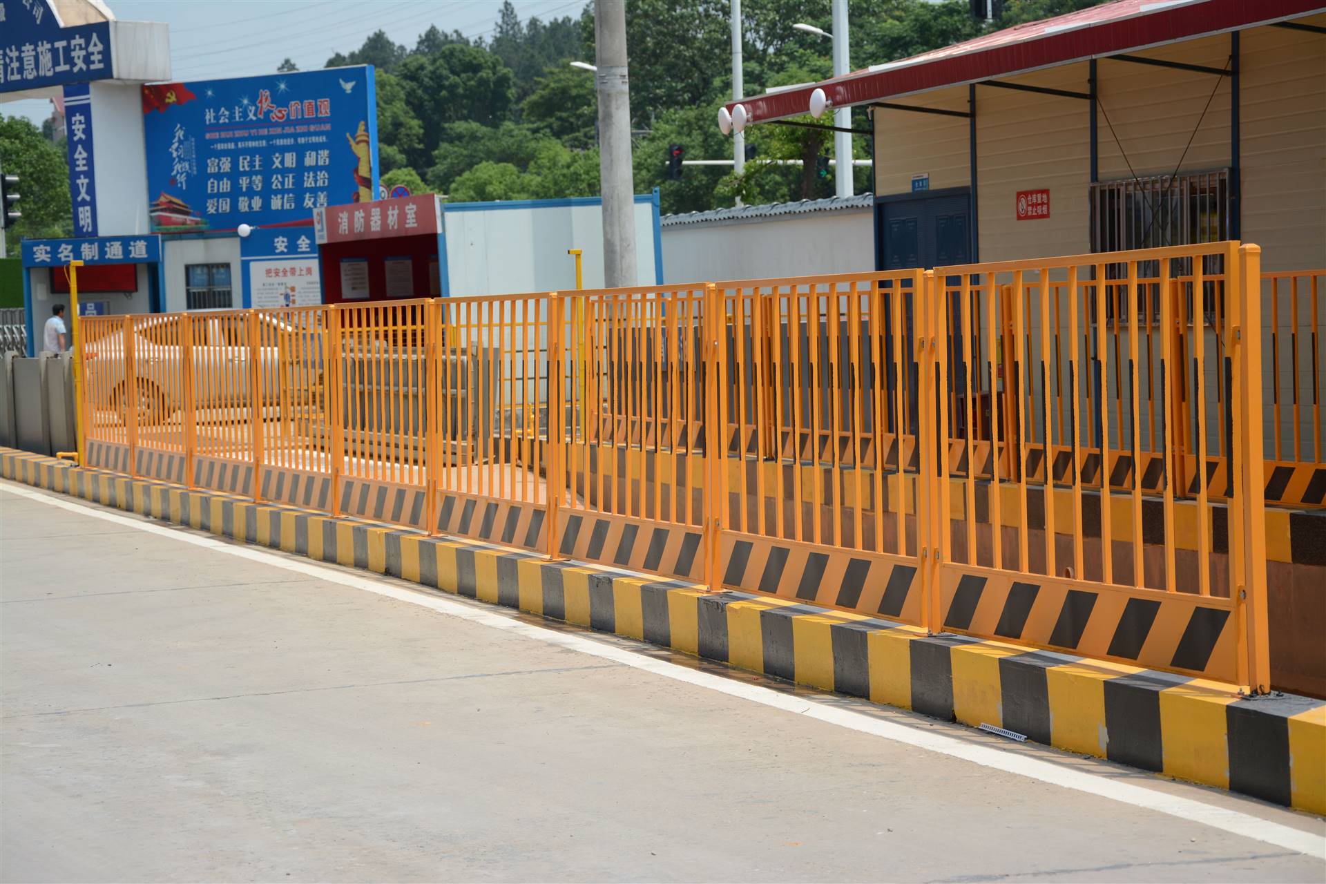 组装式临边防护栏厂家直销