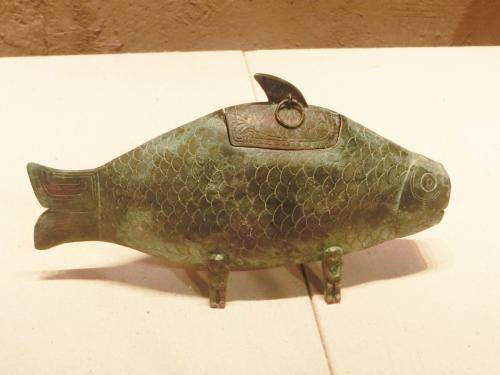 青铜鱼尊哪里上门收购价格实在