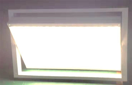 正欣康廠家led會議室燈具，led內(nèi)嵌式翻轉(zhuǎn)吸頂燈