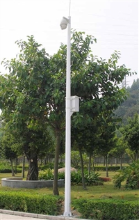 厂家大量供应监控圆杆 平安城市道路监控杆