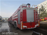 阳江重汽豪沃24吨森林消防车尺寸
