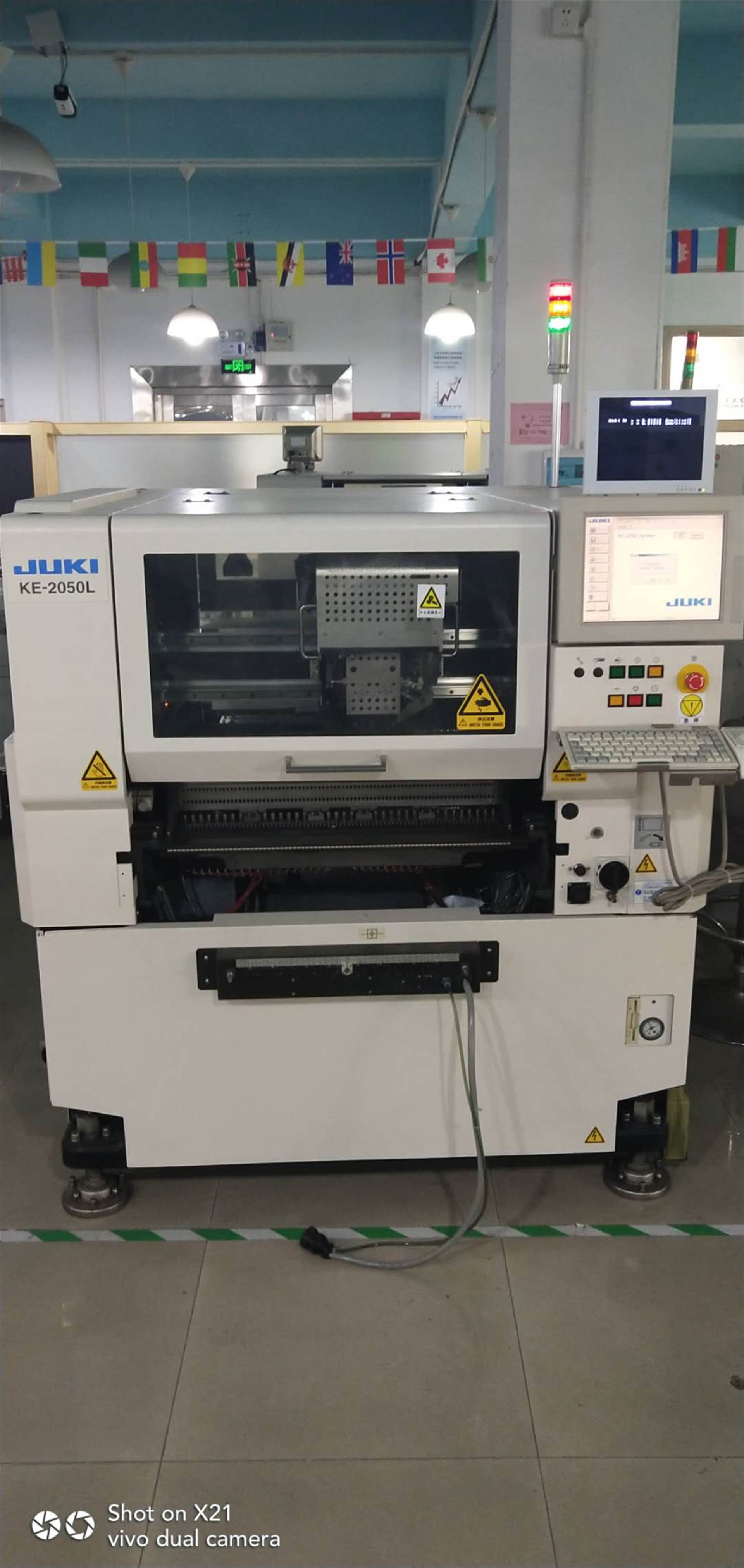 供应smt贴片机 二手高性价比juki小型贴片机ke-2050