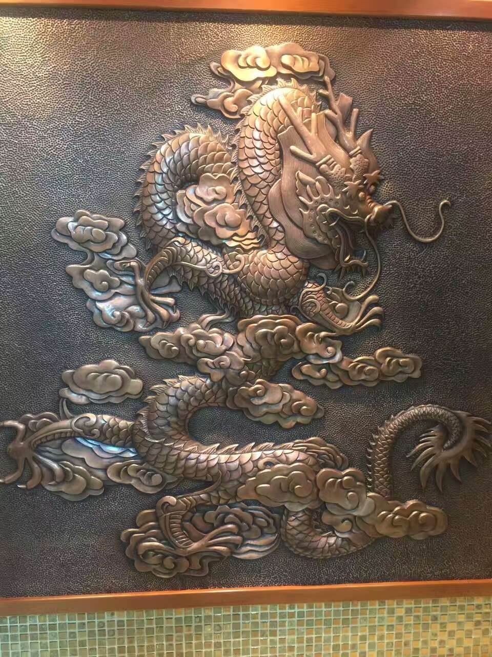 紫铜锻铜祥龙浮雕企业餐厅背景墙浮雕雕塑龙浮雕设计定制