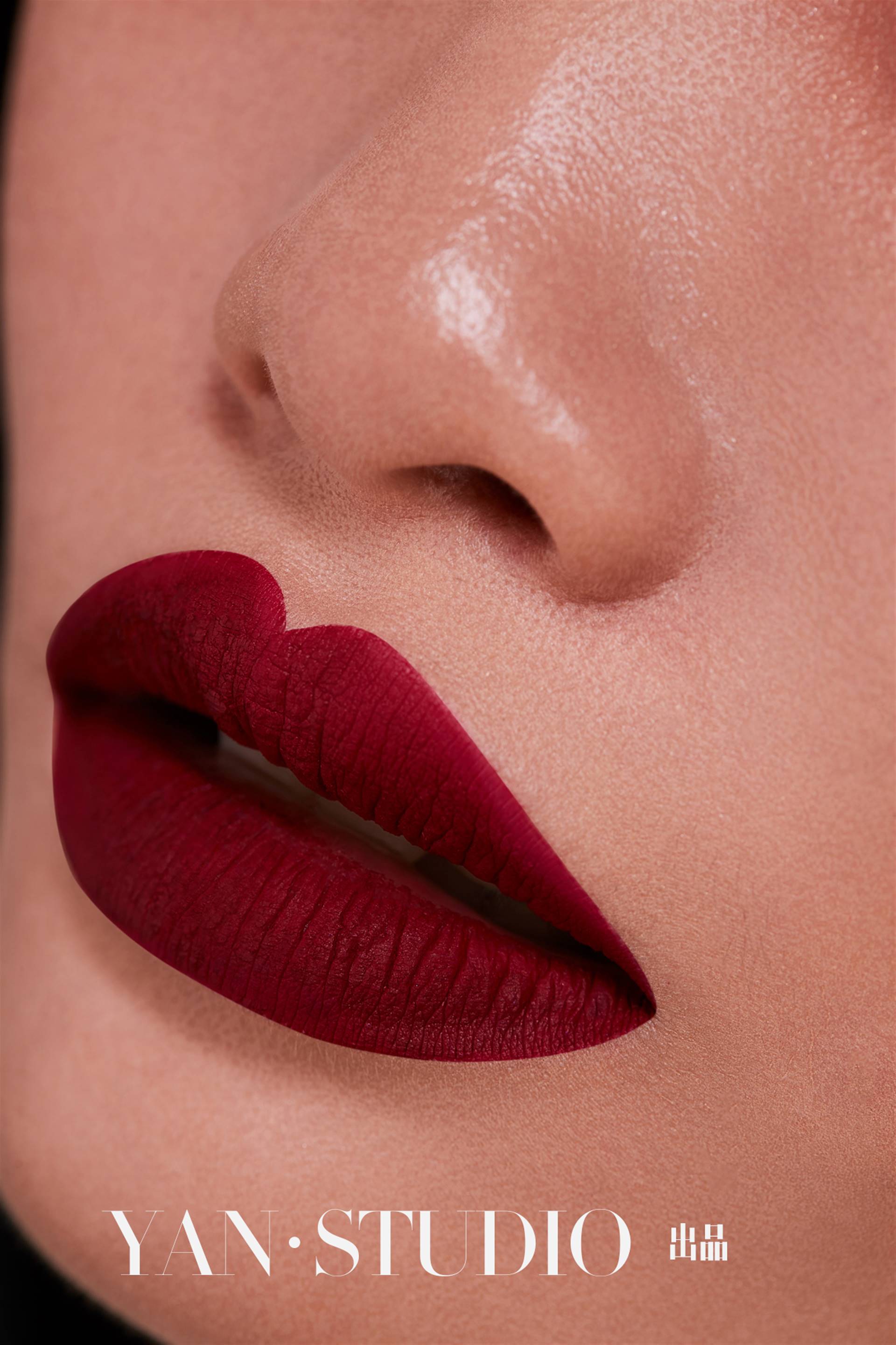 涂口红时嘴巴干怎么处理临沧严鸿学校