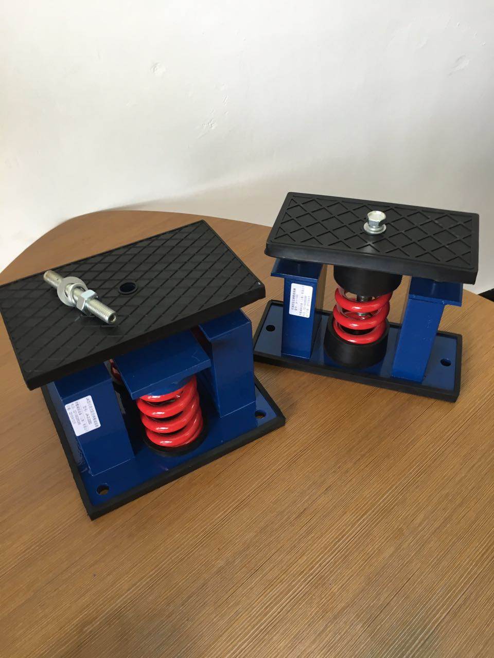 上海水泵减震器