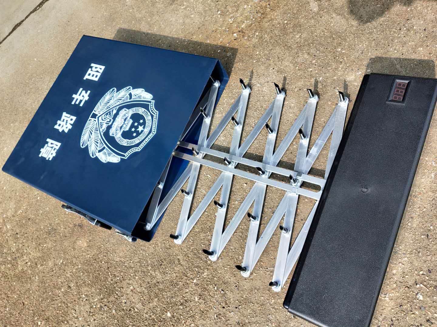 遥控破胎器直销遥控破胎器厂家便携式遥控破胎器