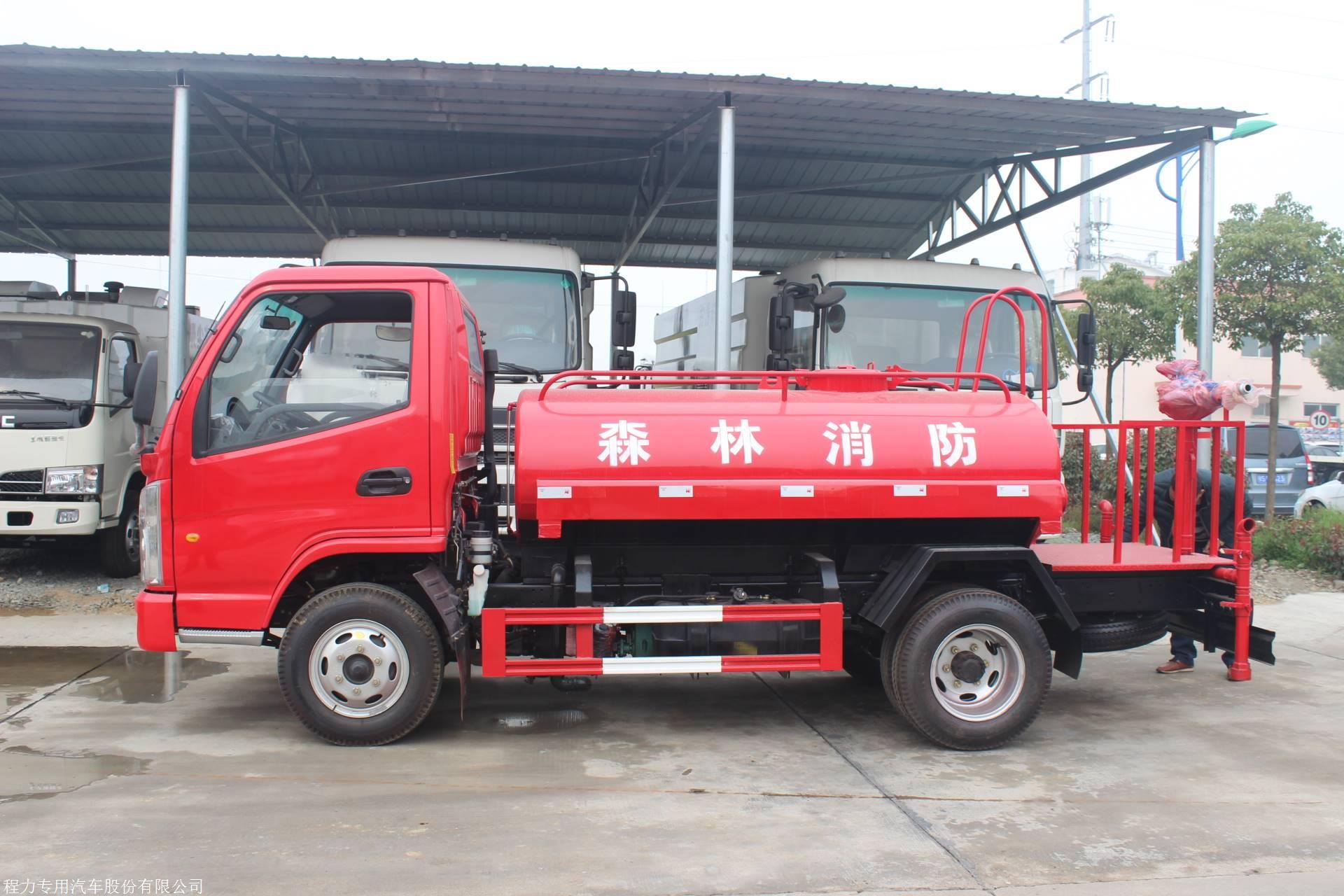 陕西咸阳跃进军用防化喷洒车