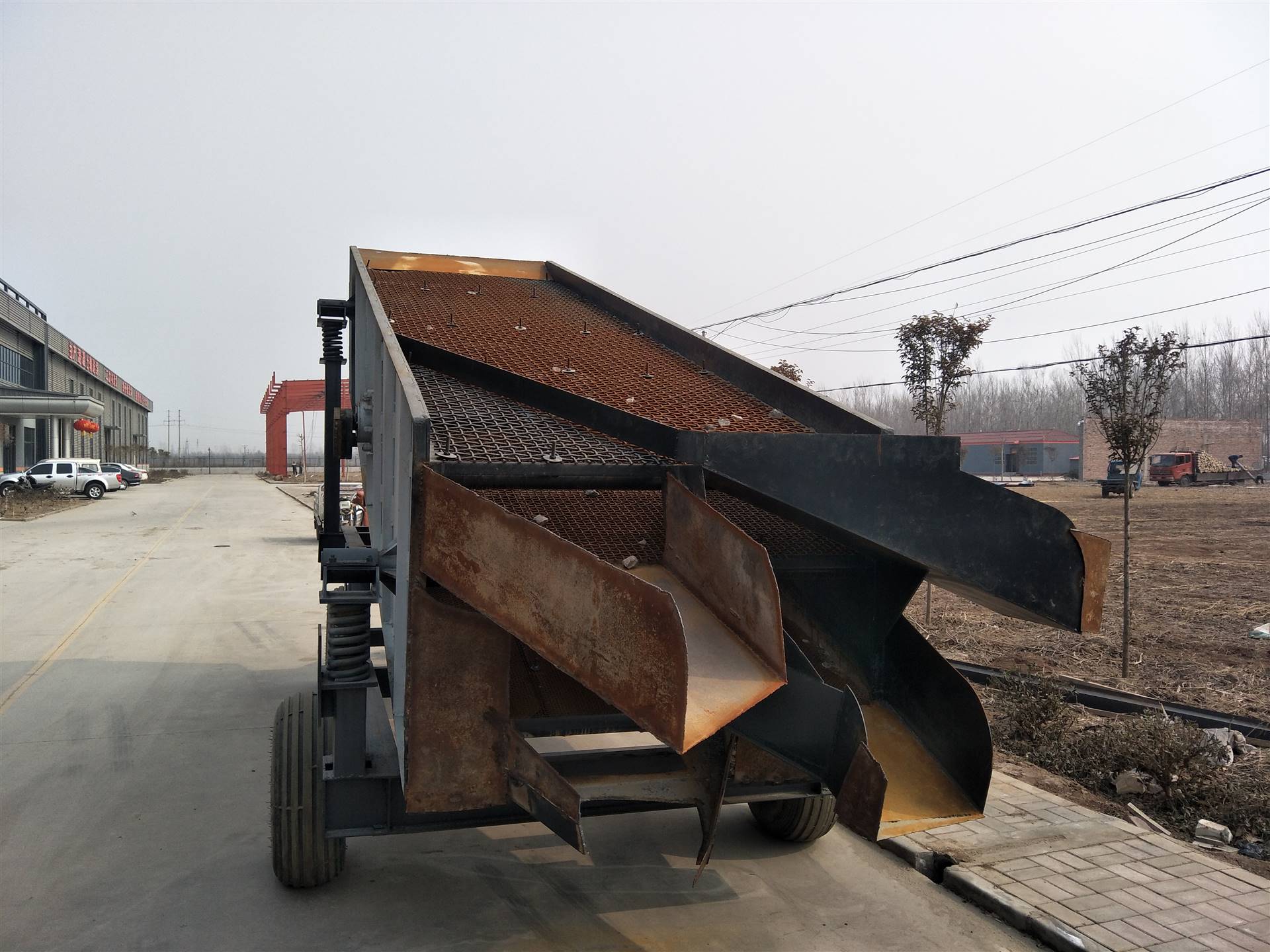 买移动震动筛沙机选诺欧机械