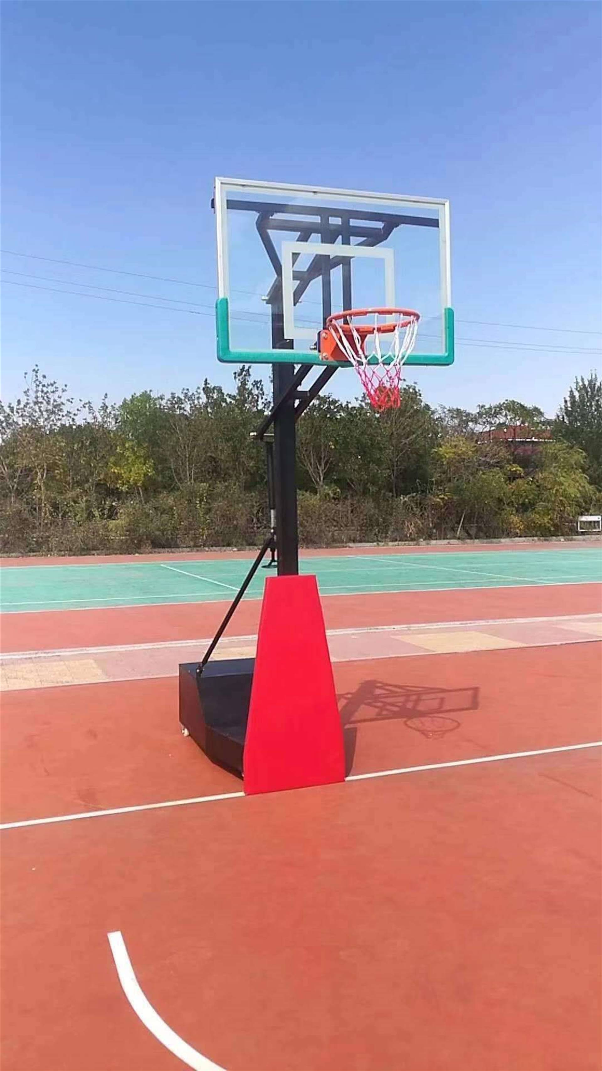 篮球架位置摆放图图片