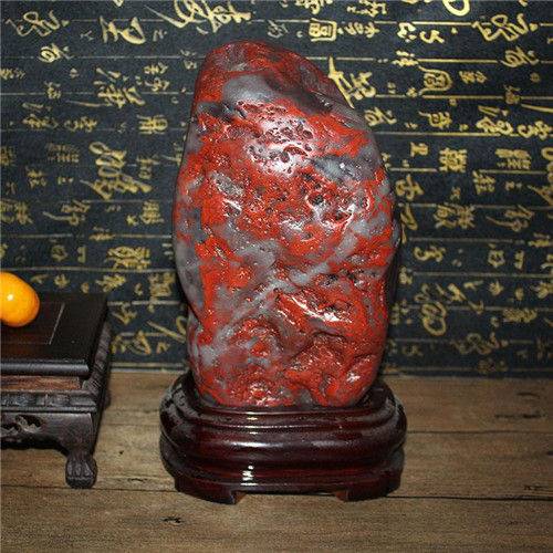 桂林鸡血玉图片,桂林鸡血玉早发现于广西桂林市龙胜县,东方舟旗下