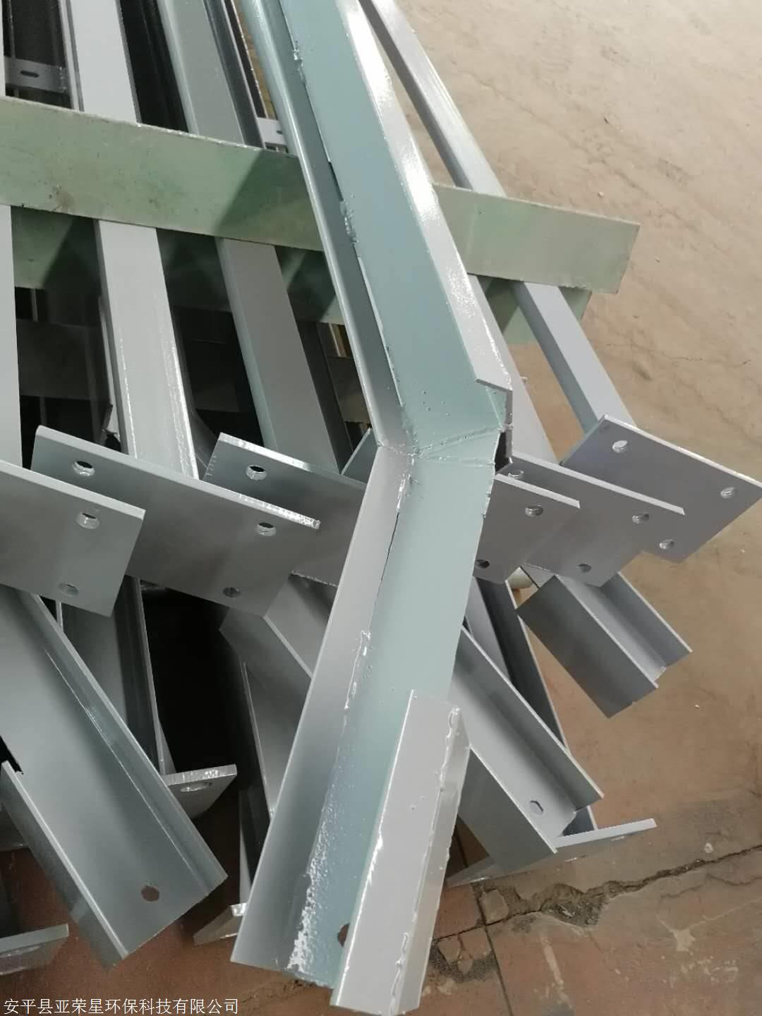 公路声屏障使用立柱都有多大隔音声屏障厂家