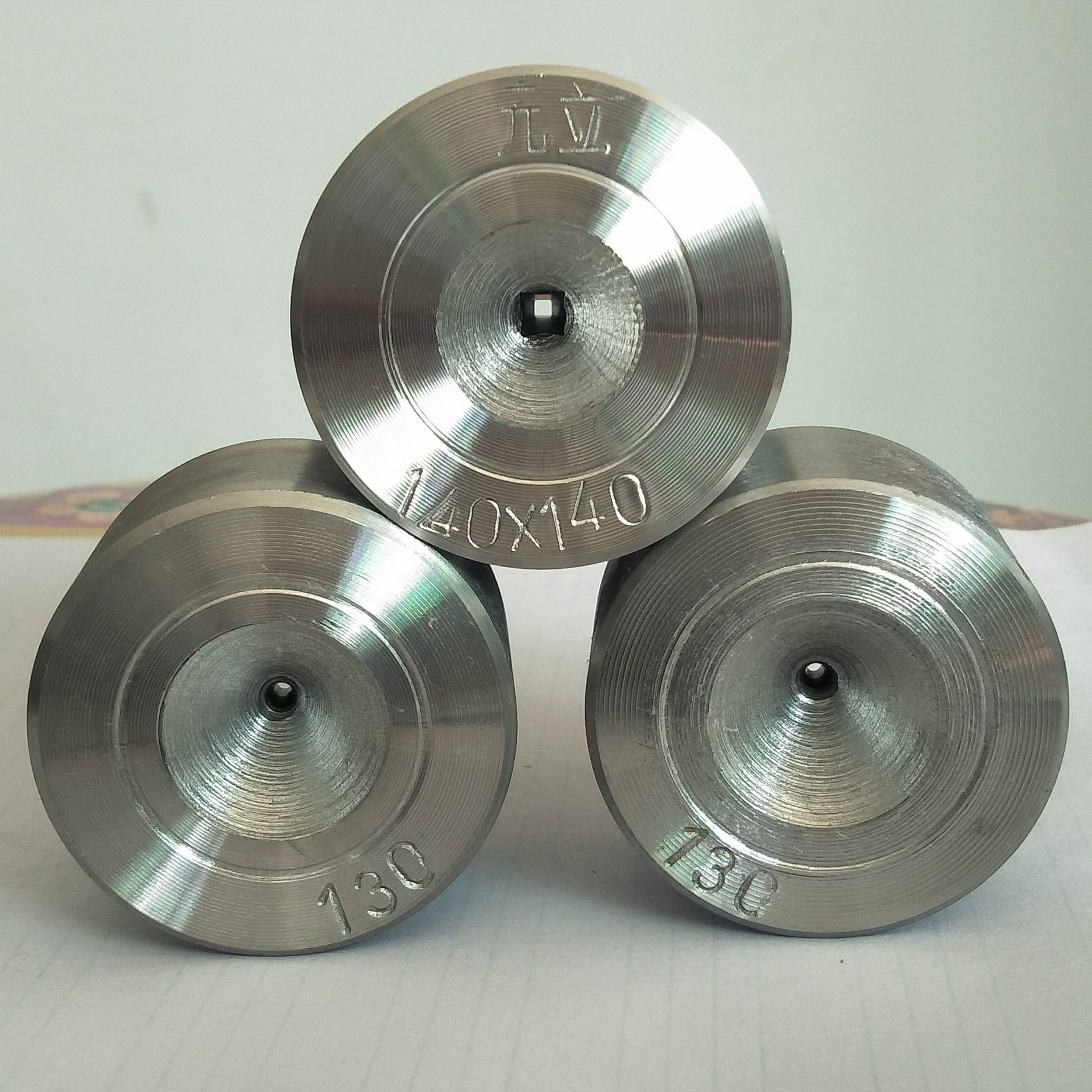 钻石拉丝模具钻石异型模具高晶模河间市元立模具厂