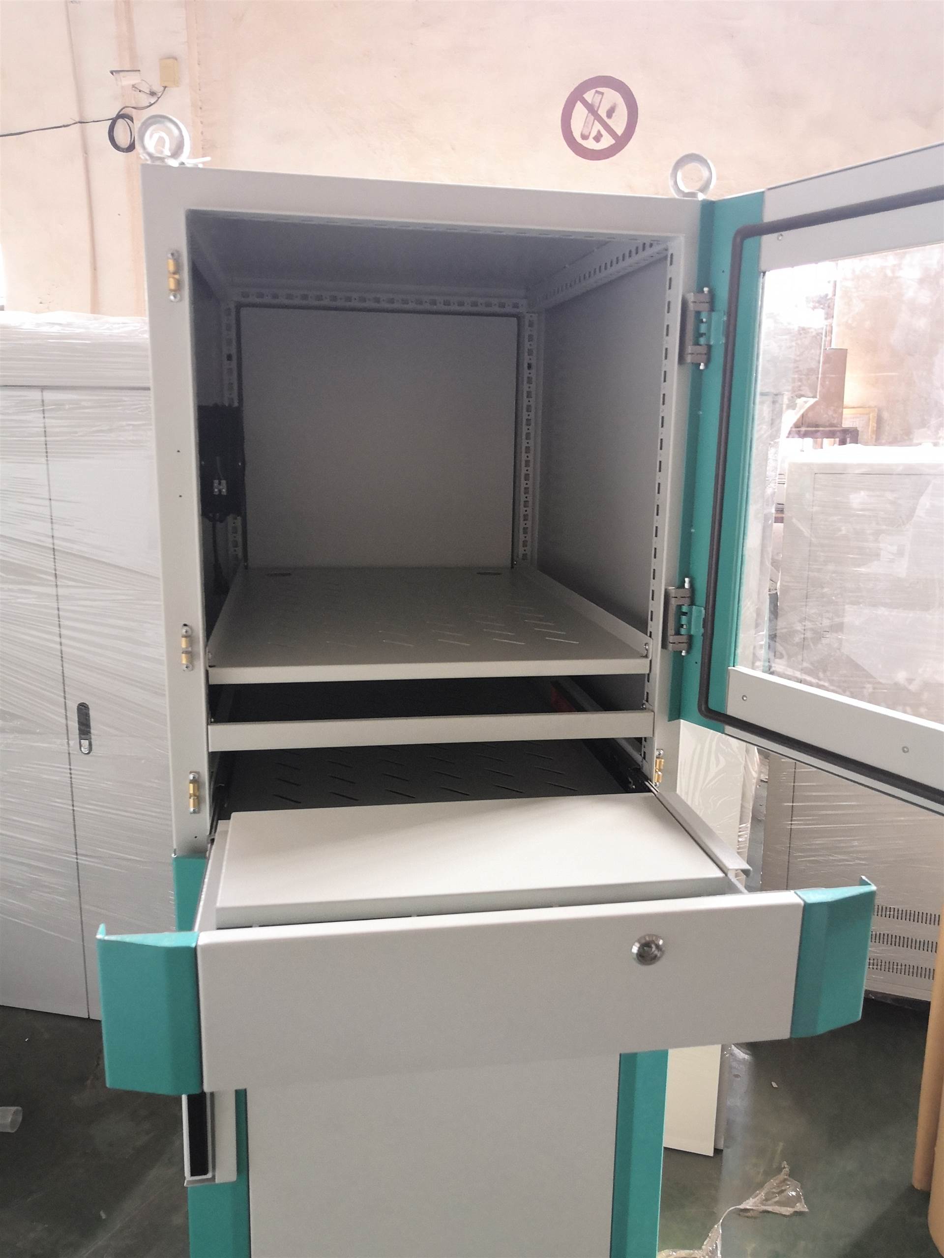 型材电脑柜钣金电脑机柜低压型材机柜价格低压电气柜外壳